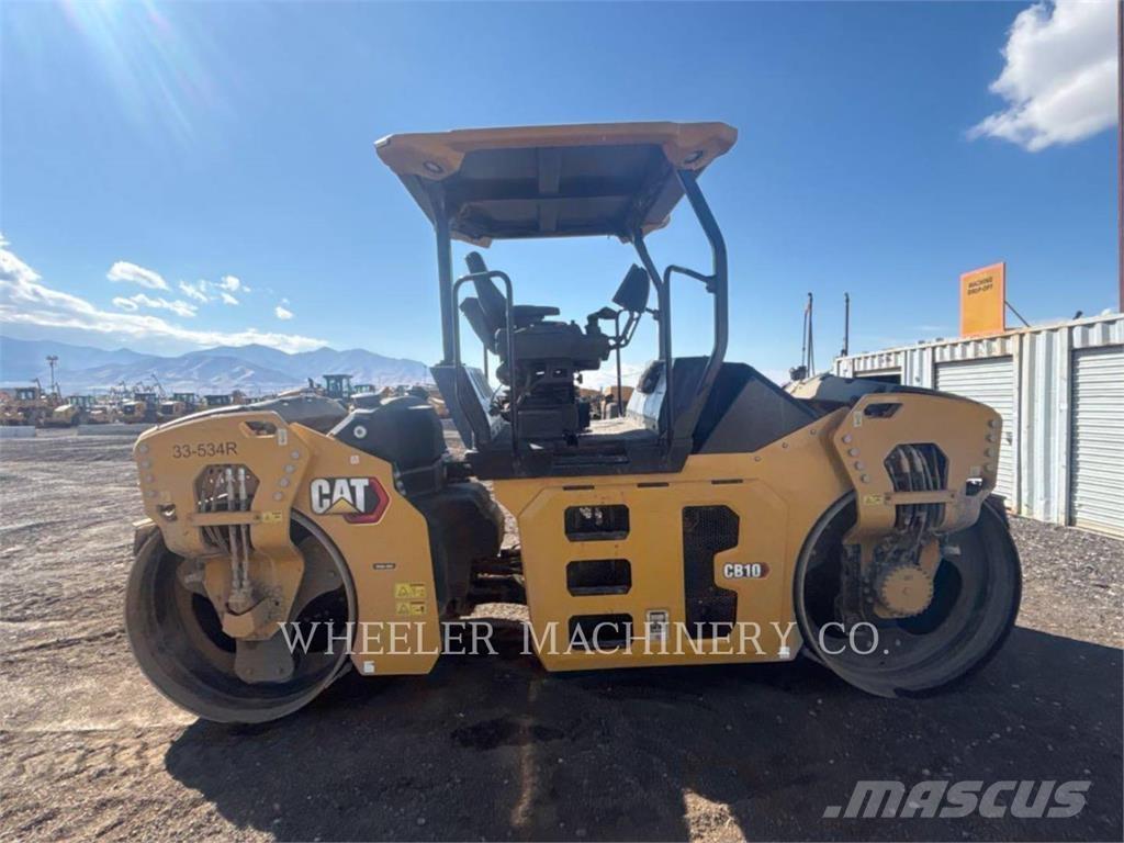 CAT CB10 雙輪滾壓機