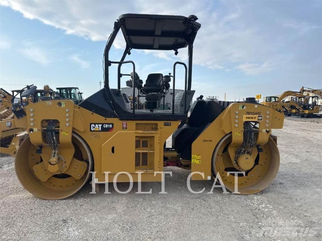 CAT CB10 單輪滾壓機