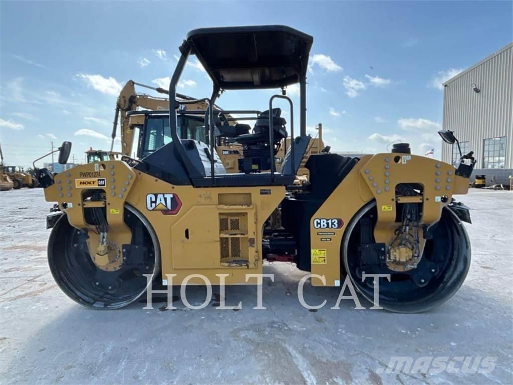 CAT CB13 單輪滾壓機