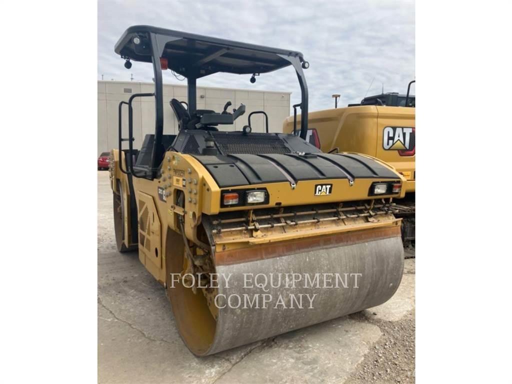 CAT CB13-01 土壤壓實機