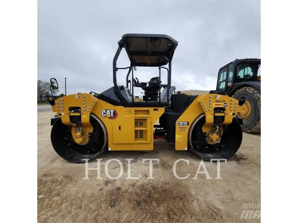 CAT CB15 輪胎式裝載機