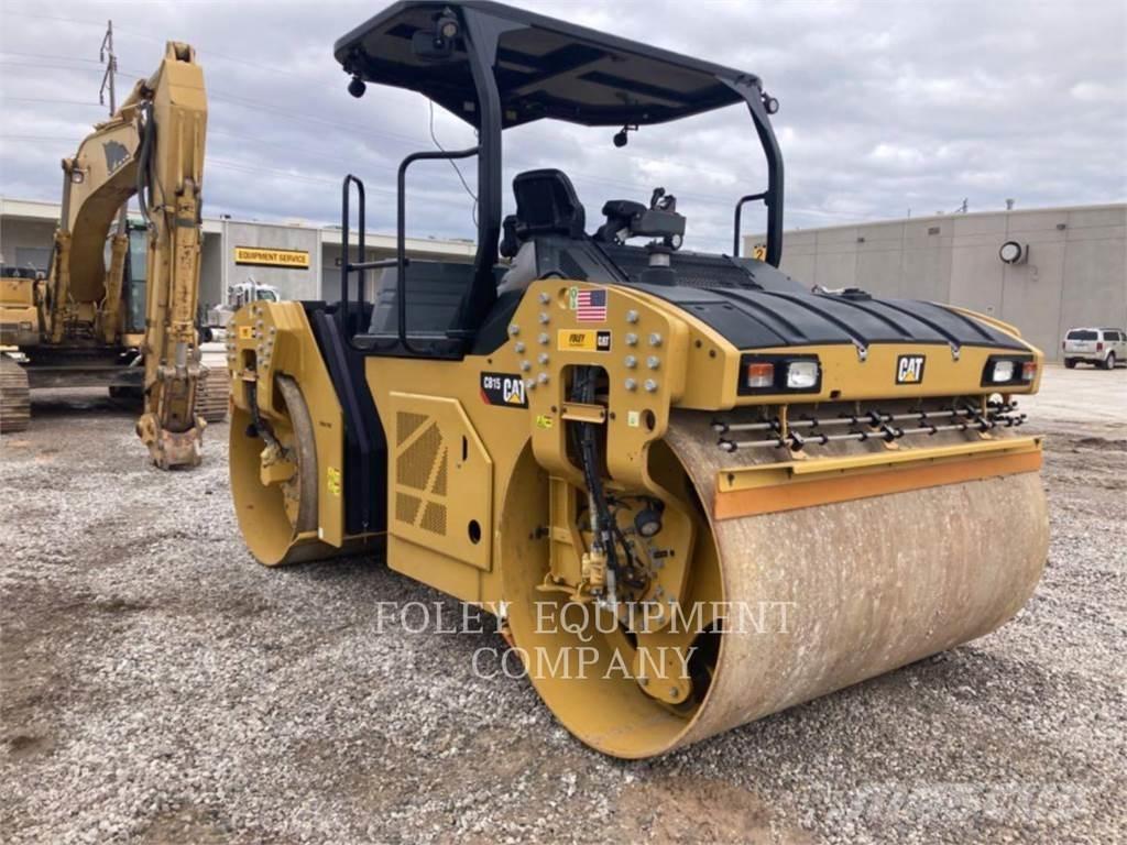 CAT CB15-01 土壤壓實機