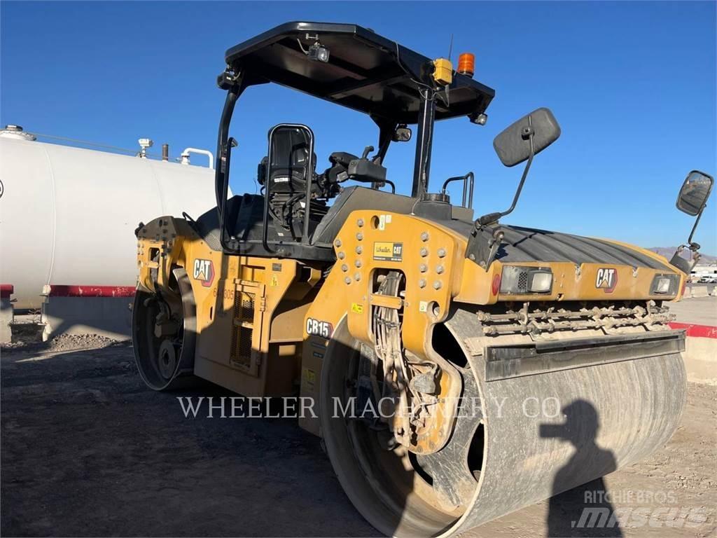 CAT CB15 CW VV 雙輪滾壓機
