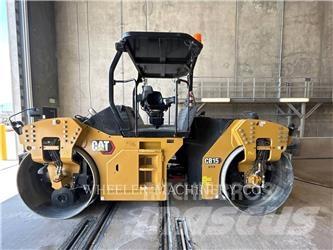 CAT CB15 CW VV 雙輪滾壓機