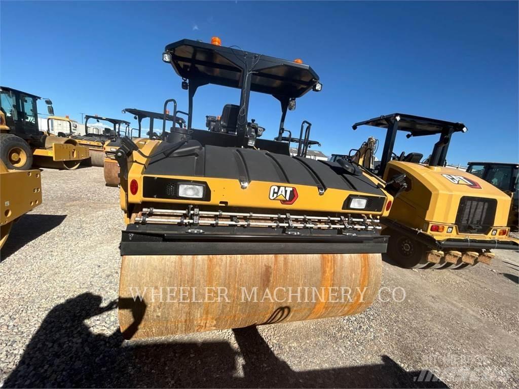 CAT CB15 CW VV 雙輪滾壓機