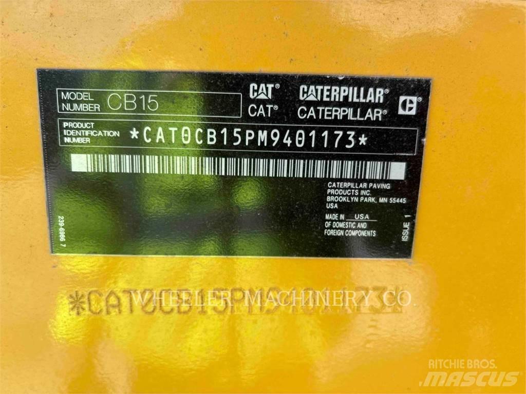 CAT CB15 CW VV 雙輪滾壓機