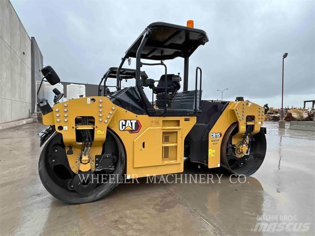 CAT CB15 CW VV 雙輪滾壓機