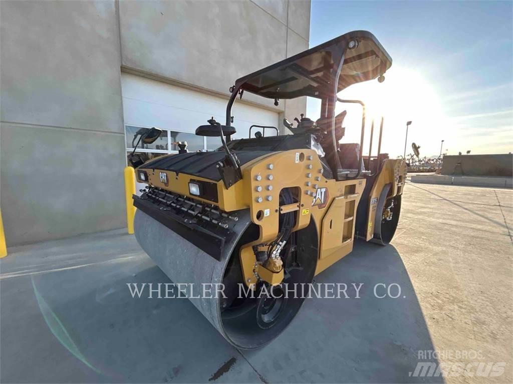 CAT CB15 CW VV 雙輪滾壓機