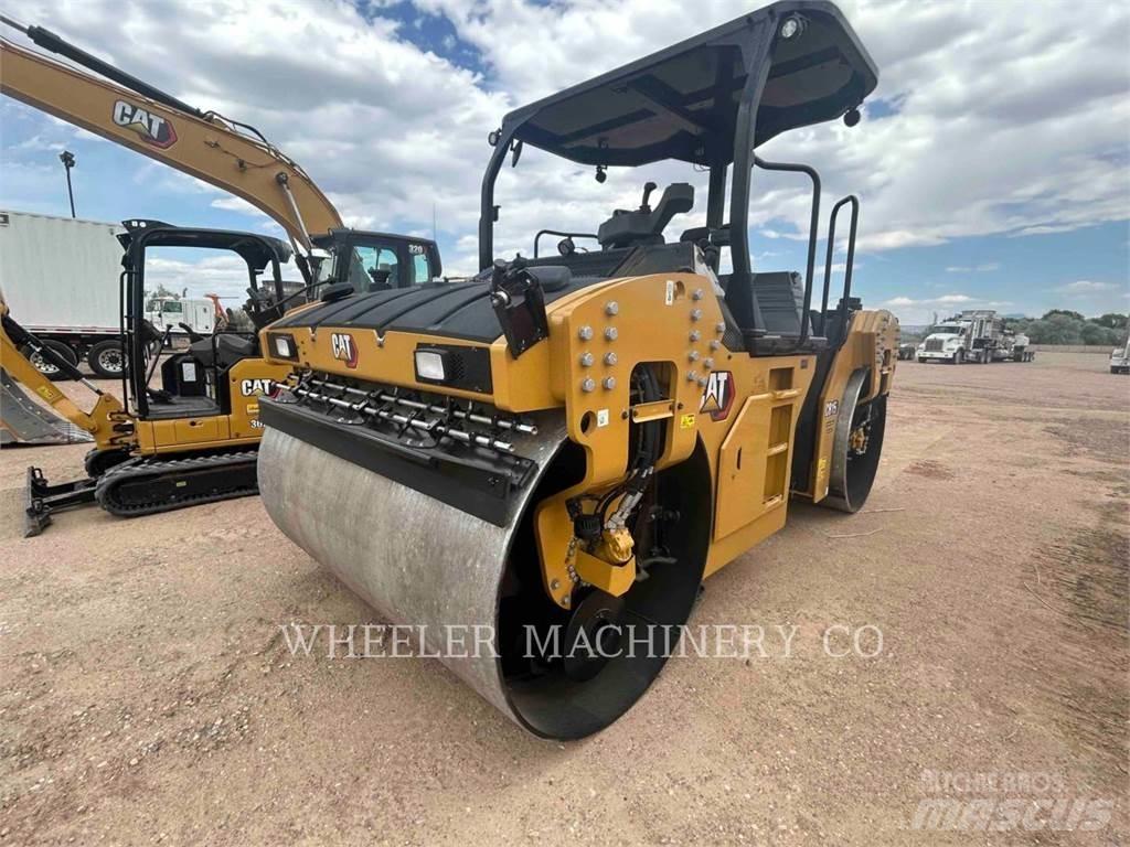 CAT CB15 CW VV 雙輪滾壓機
