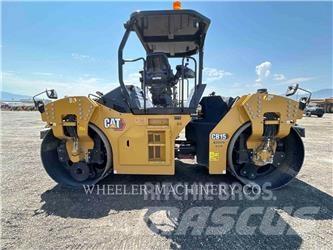 CAT CB15 CW VV 雙輪滾壓機