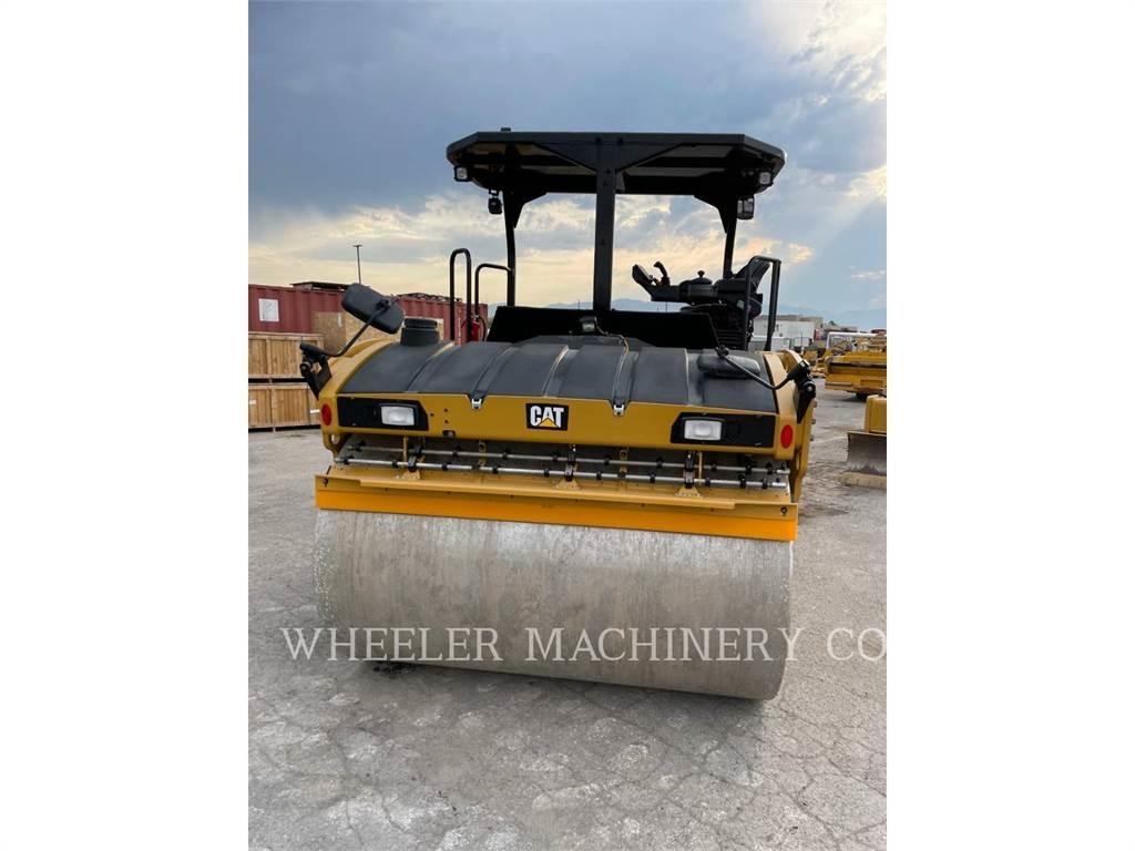 CAT CB15 CW VV 雙輪滾壓機