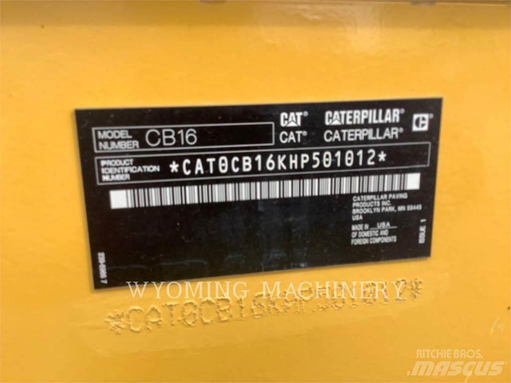 CAT CB16 瀝青噴灑器