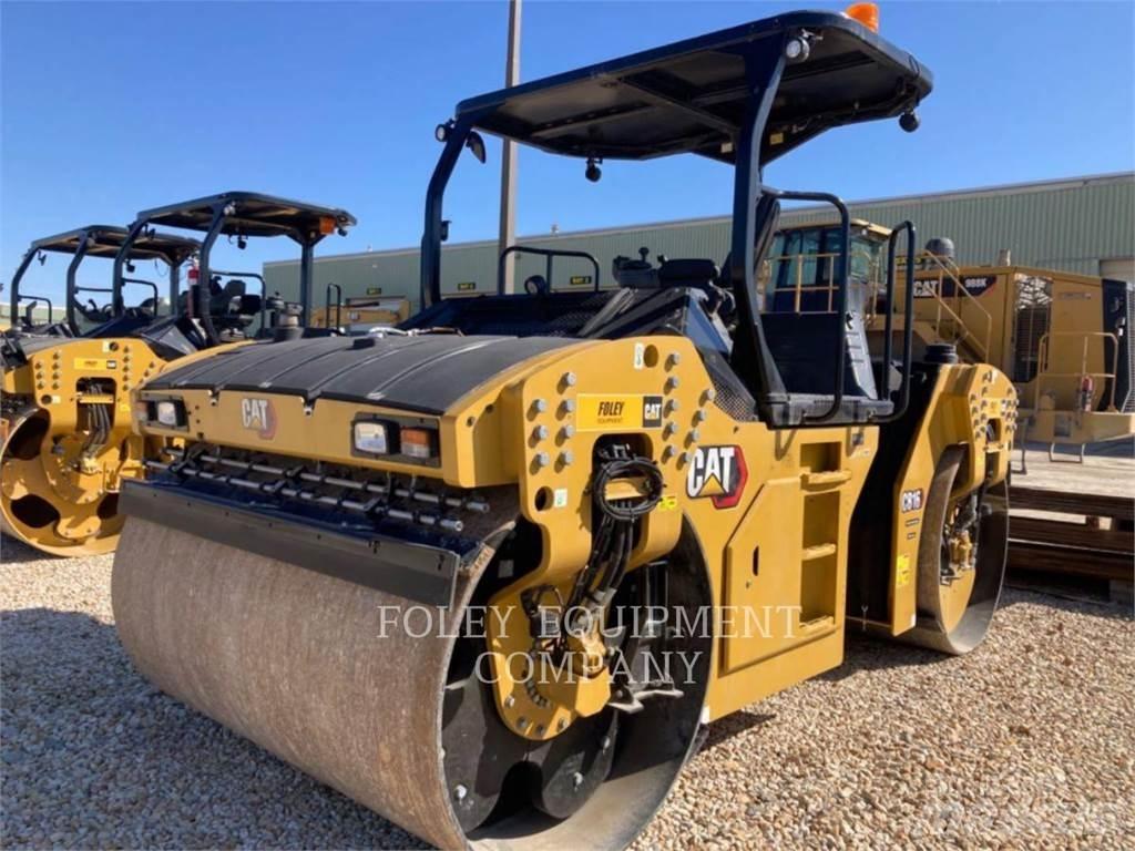 CAT CB16 土壤壓實機