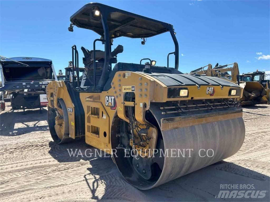 CAT CB16 土壤壓實機
