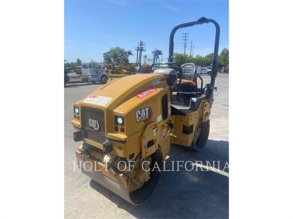 CAT CB2.5 GC 土壤壓實機