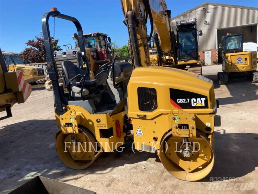 CAT CB2.7 土壤壓實機