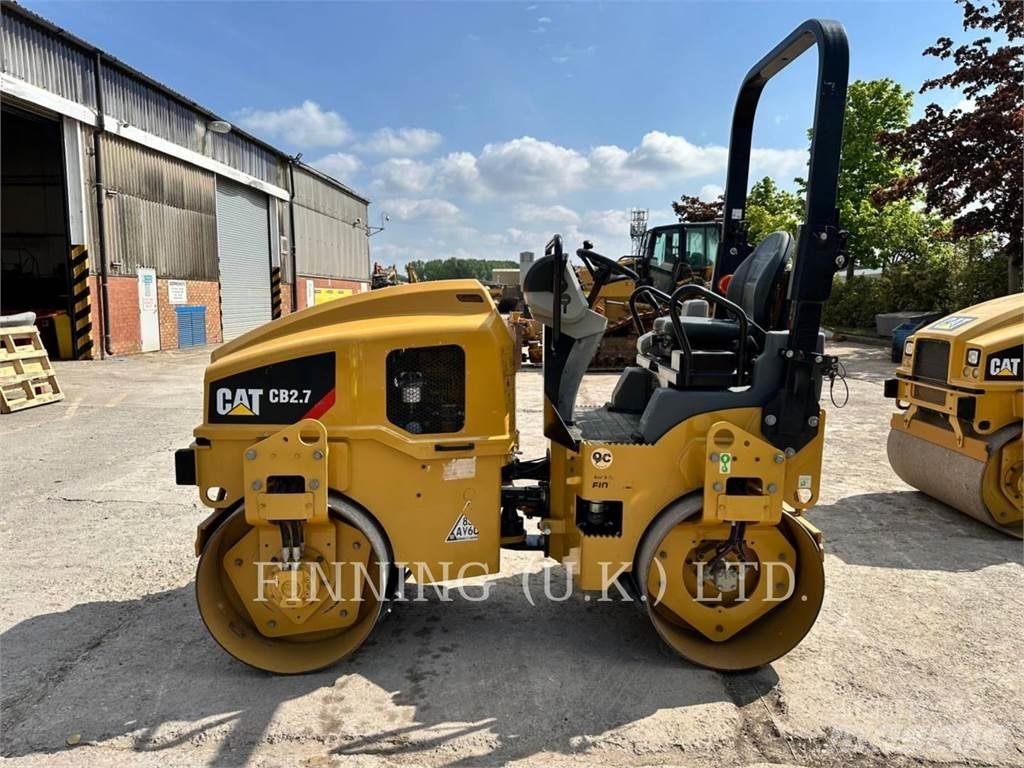 CAT CB2.7 土壤壓實機