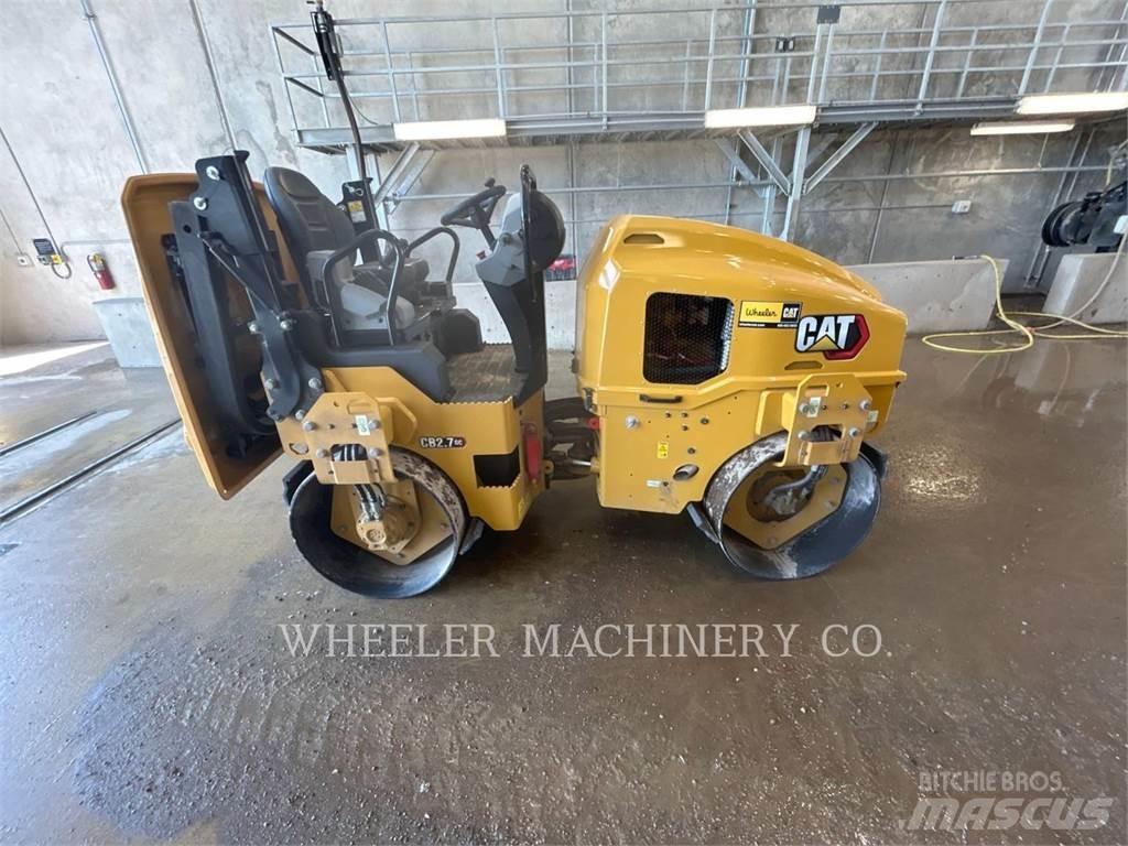 CAT CB2.7 GC 雙輪滾壓機
