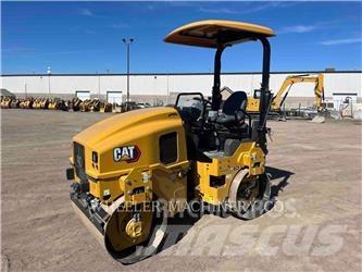 CAT CB2.7 GC 雙輪滾壓機
