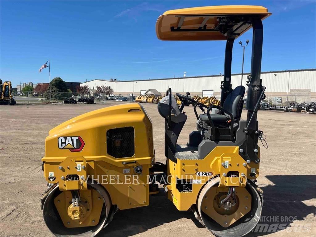 CAT CB2.7 GC 雙輪滾壓機