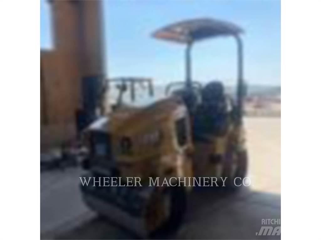 CAT CB2.7 GC 雙輪滾壓機