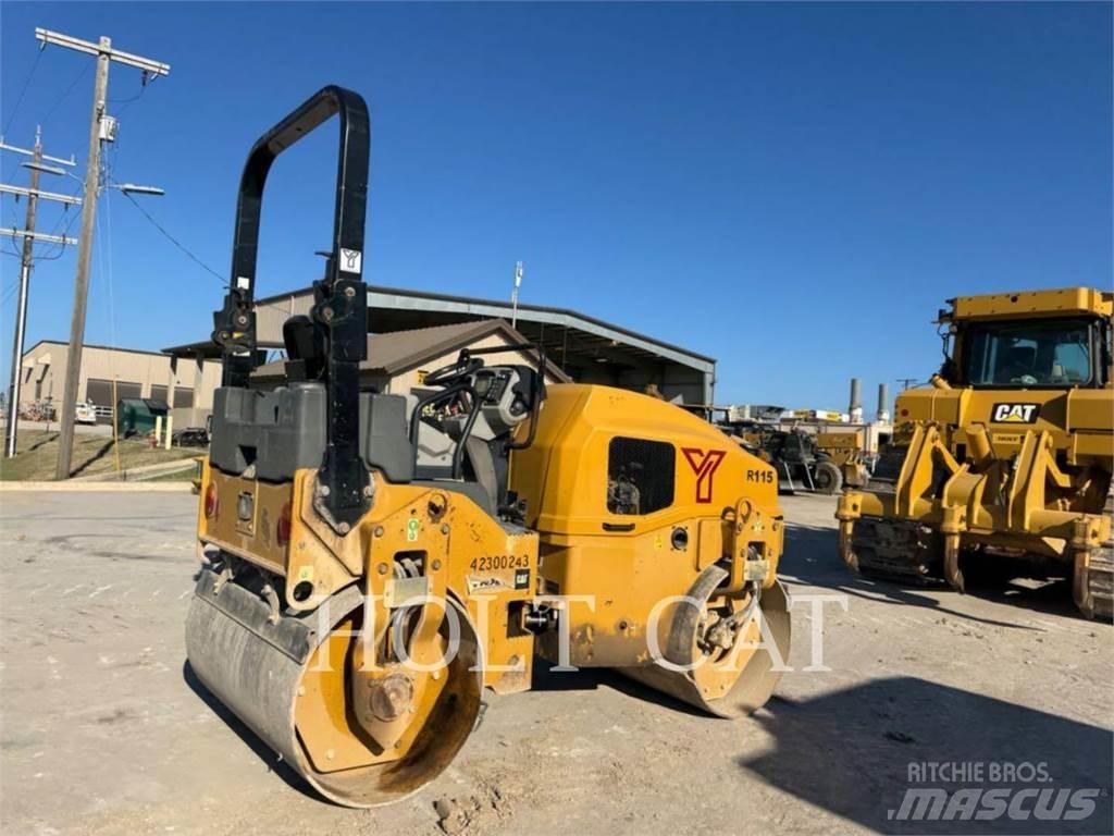 CAT CB34B 單輪滾壓機