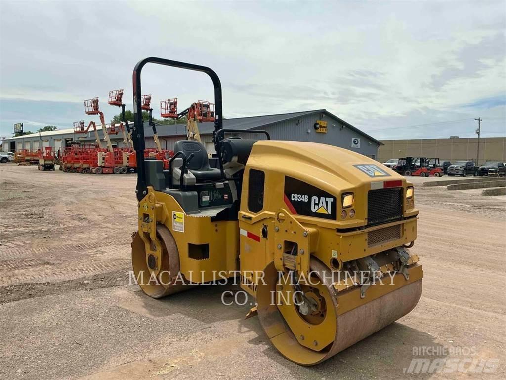 CAT CB34B 雙輪滾壓機