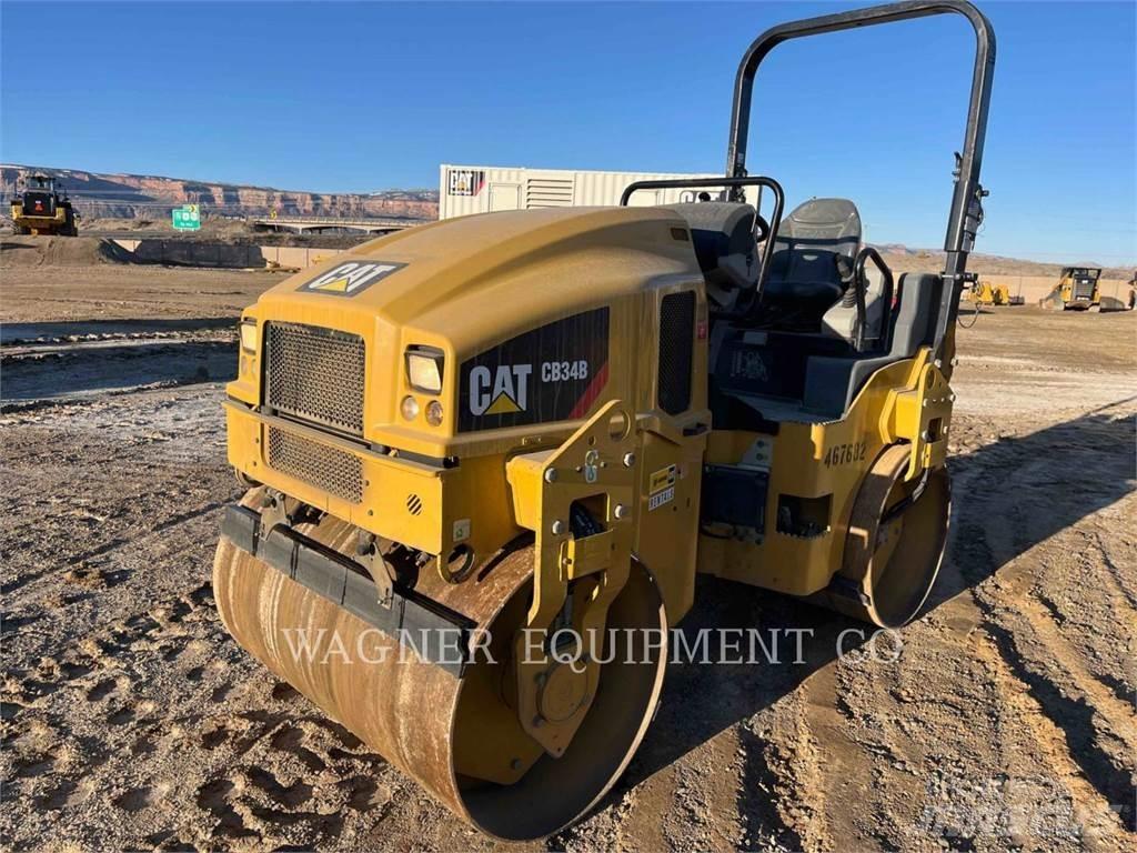 CAT CB34B 土壤壓實機