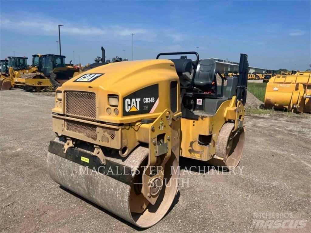 CAT CB34BXW 雙輪滾壓機