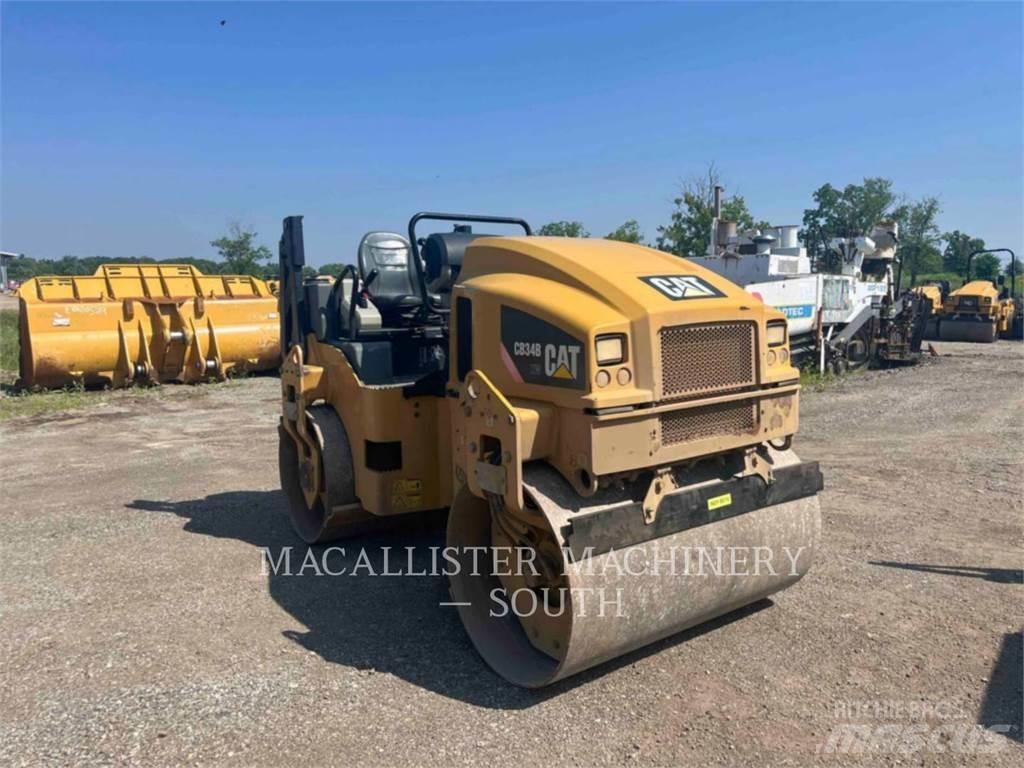 CAT CB34BXW 雙輪滾壓機