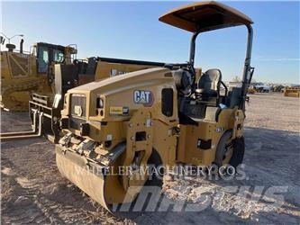 CAT CB4.0 雙輪滾壓機