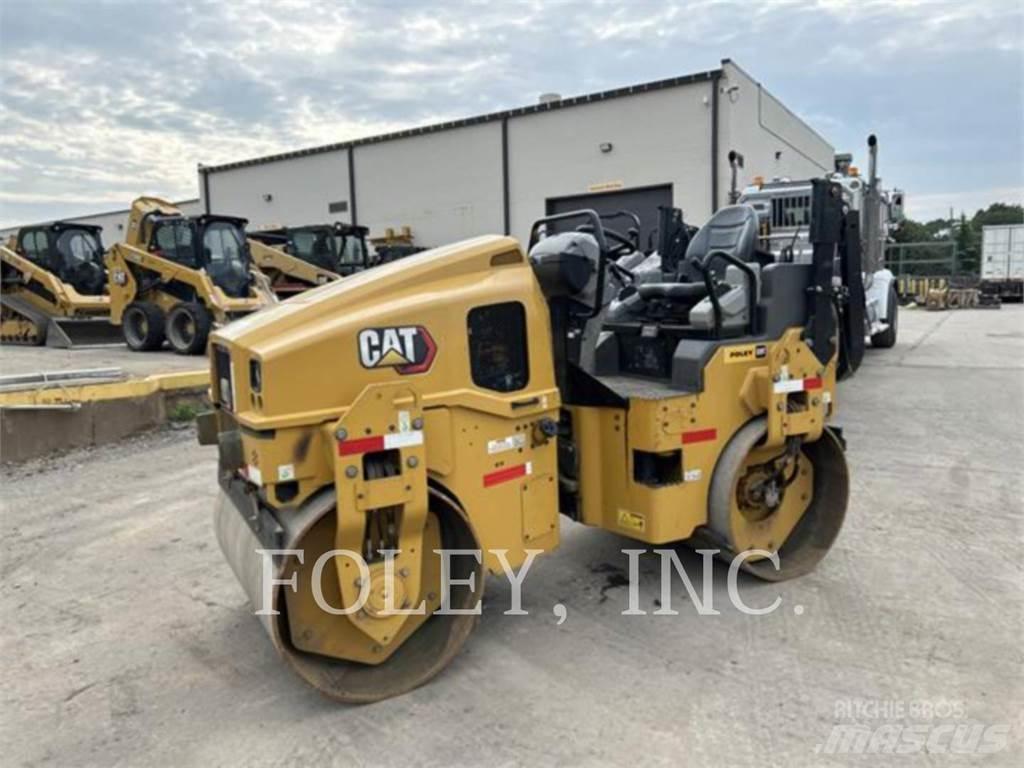 CAT CB4.0-03 雙輪滾壓機
