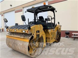 CAT CB66B 土壤壓實機