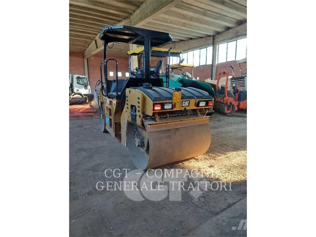 CAT CB7 瀝青攤舖機/鋪路機