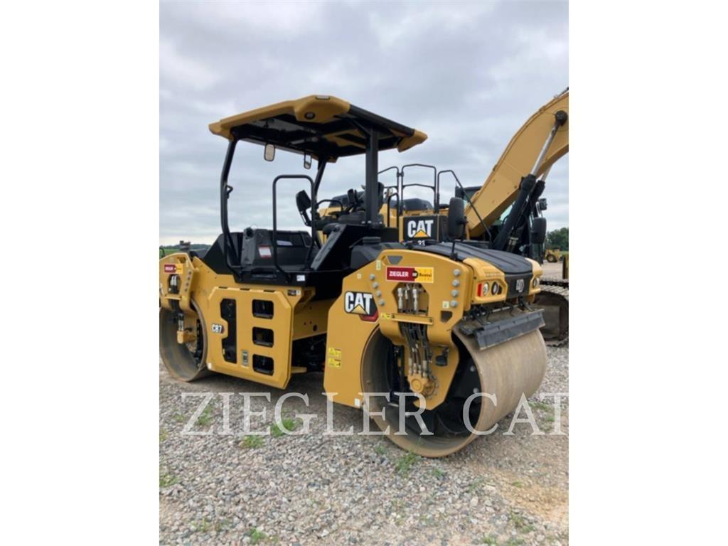 CAT CB7-02 土壤壓實機
