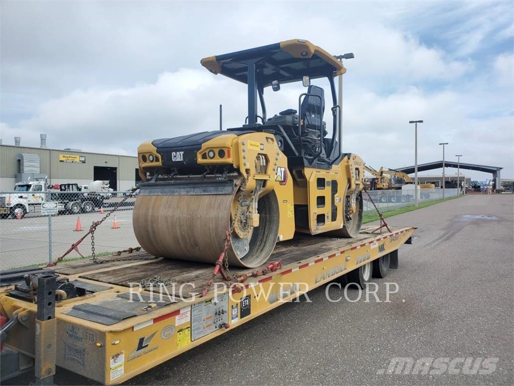 CAT CB7 OSC 雙輪滾壓機