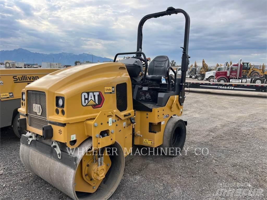 CAT CC2.7 GC 複合式滾壓機