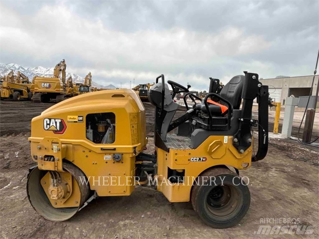 CAT CC2.7 GC 複合式滾壓機