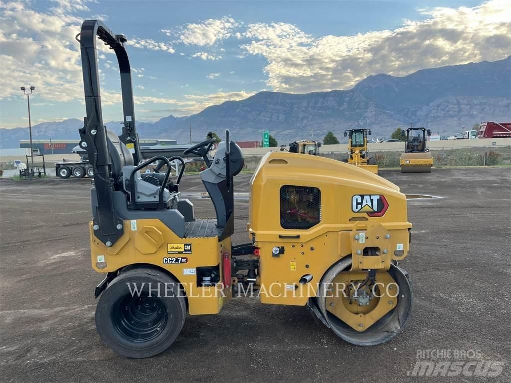 CAT CC2.7 GC 複合式滾壓機