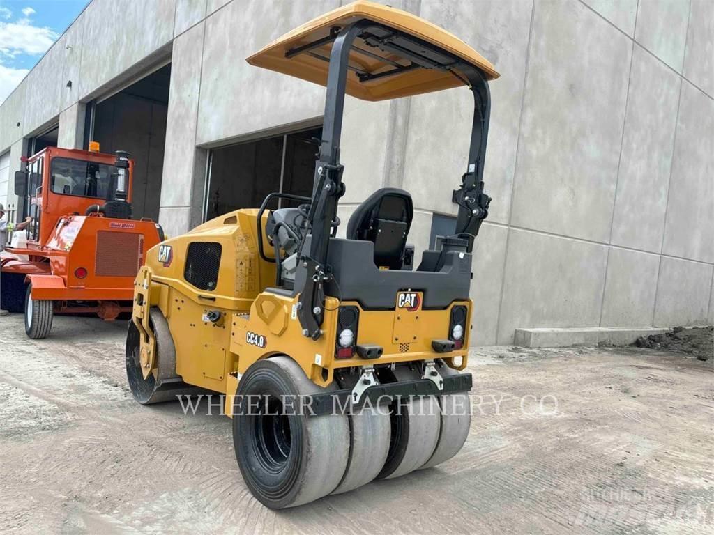 CAT CC4.0 複合式滾壓機