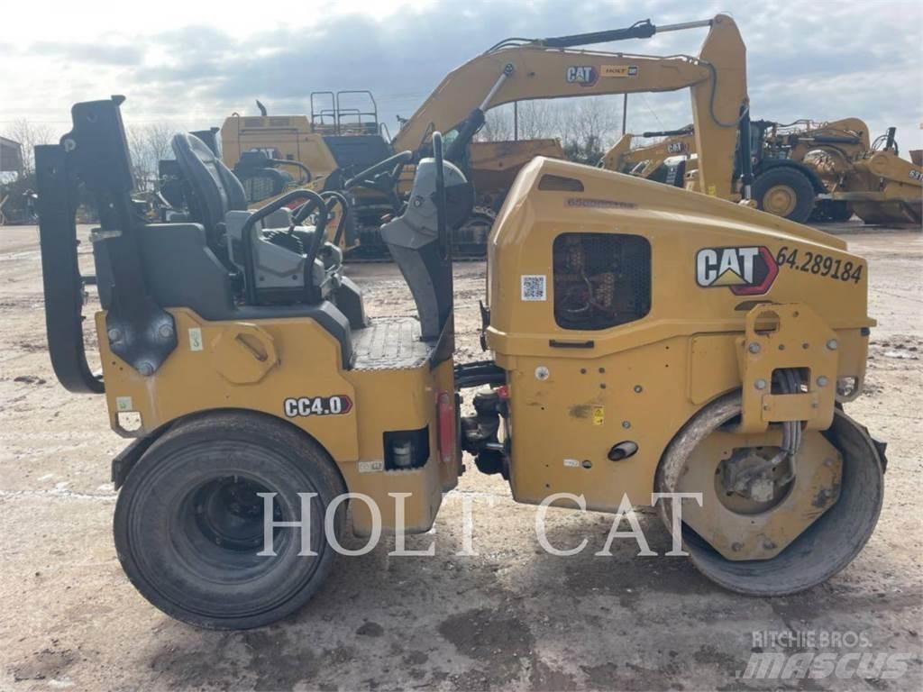 CAT CC4.0 輪式推土機