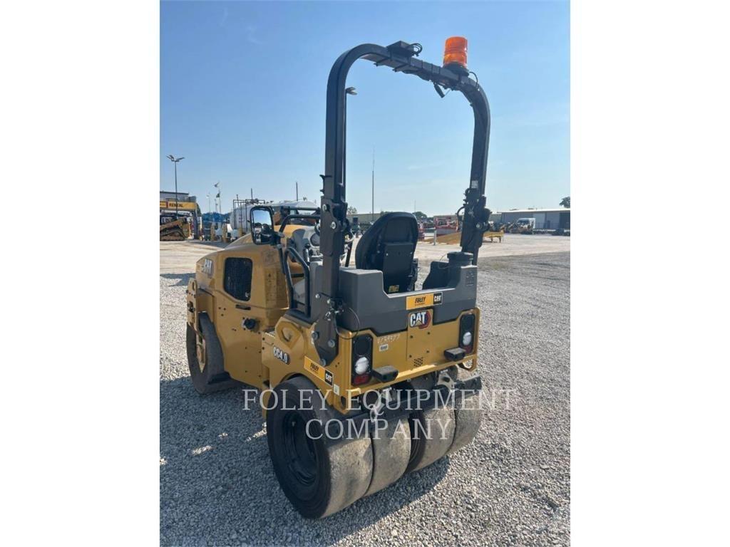 CAT CC4.0-03 土壤壓實機