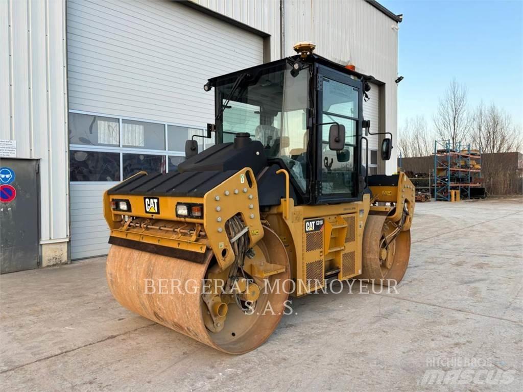 CAT CD10 土壤壓實機