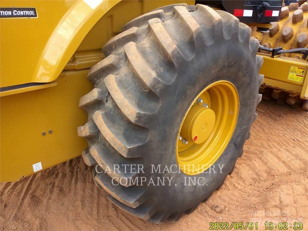 CAT CP 54 B 單輪滾壓機