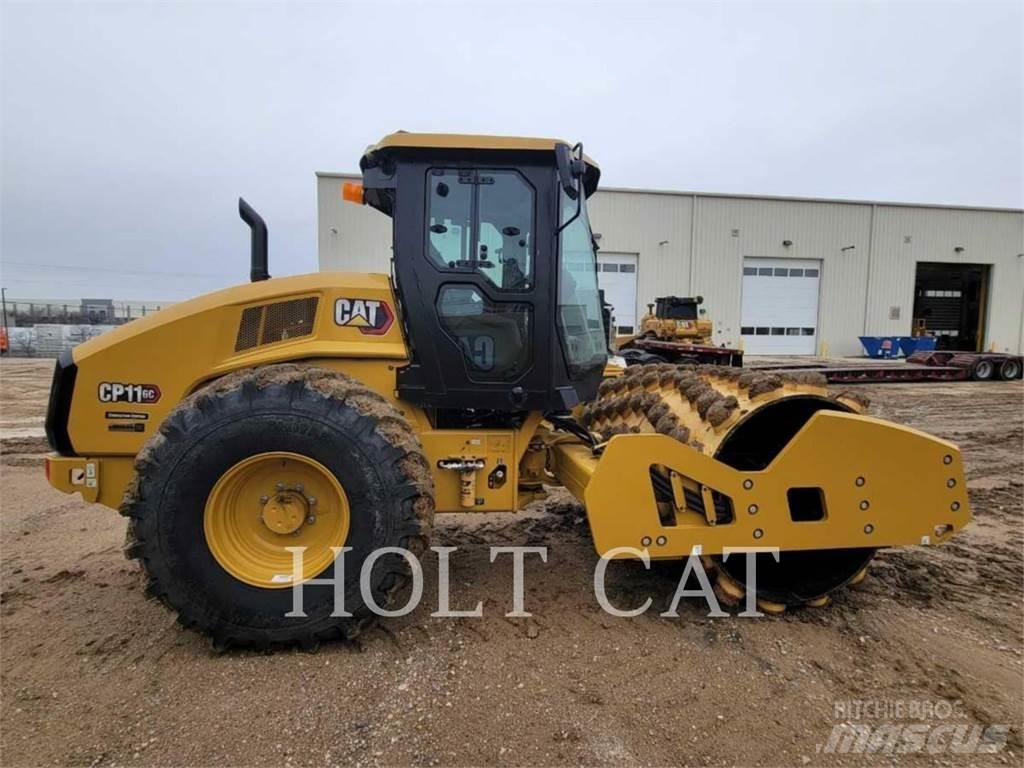 CAT CP11GC 單輪滾壓機