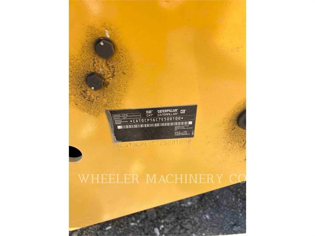 CAT CP16 單輪滾壓機