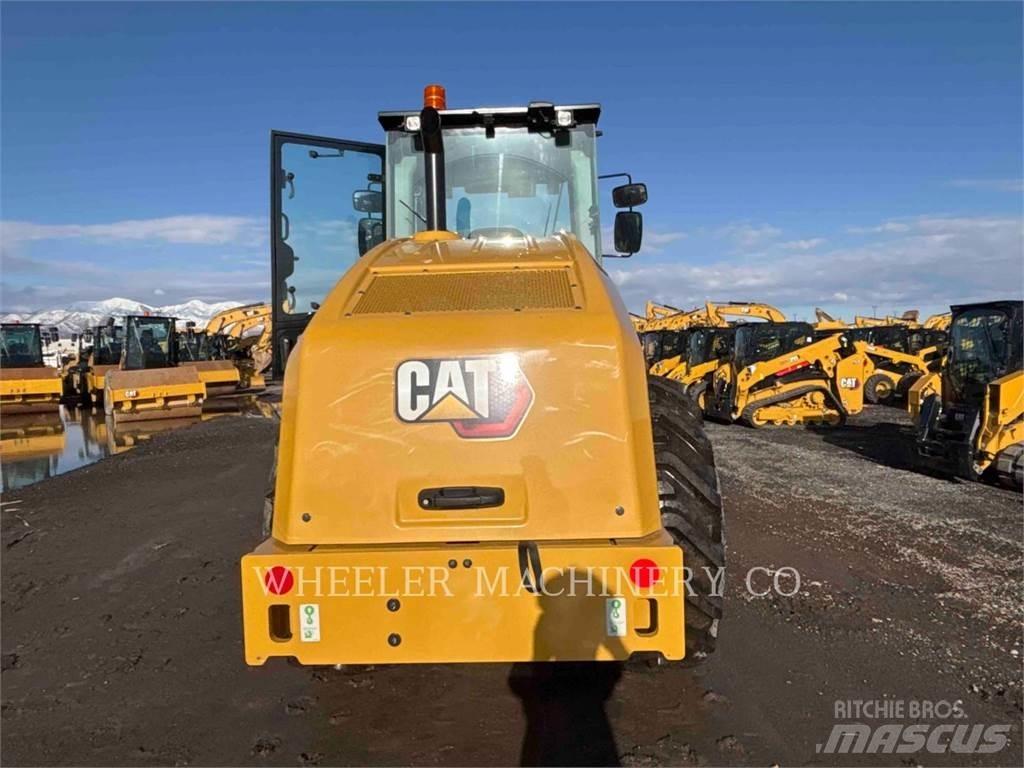 CAT CP16 單輪滾壓機