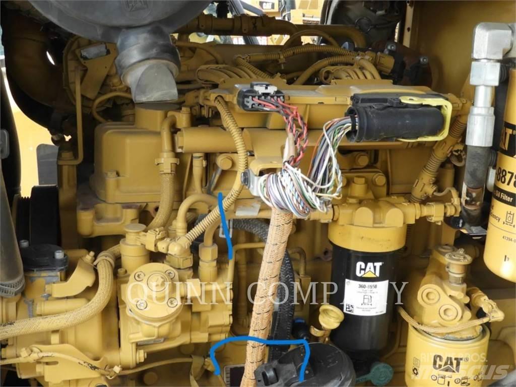 CAT CP34 單輪滾壓機