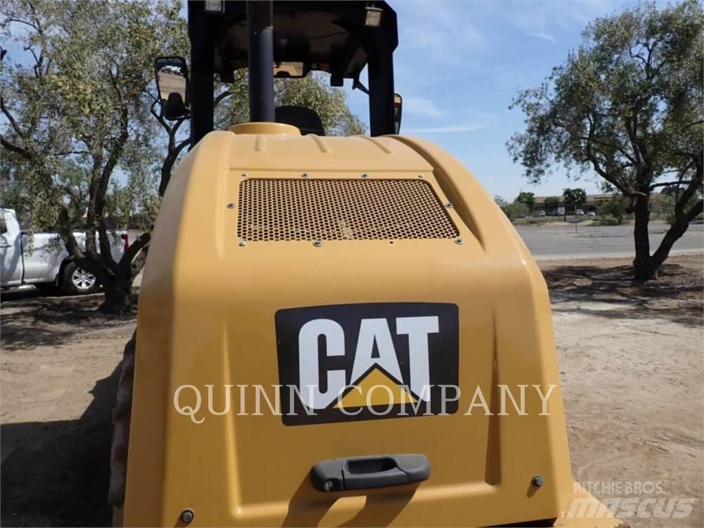 CAT CP44 瀝青噴灑器