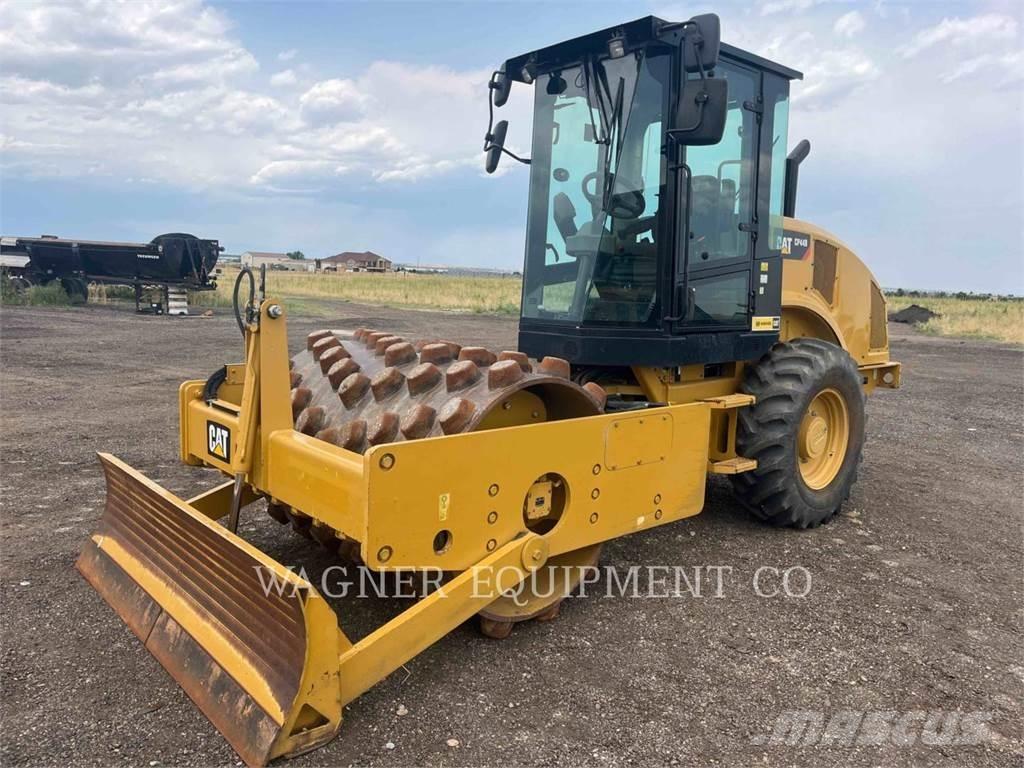 CAT CP44B 土壤壓實機